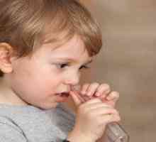 Cum de a învăța un copil să-și suflească nasul? Poate un copil sa-si sufeze nasul intr-un an?