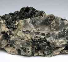 Zirconiu metalic: ce proprietăți chimice are?