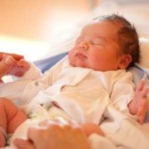Ce trebuie să faceți dacă nou-născutul are constipație