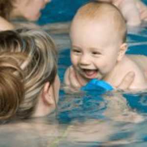 Alăptarea la domiciliu și în piscină, ca bază pentru copiii de viață