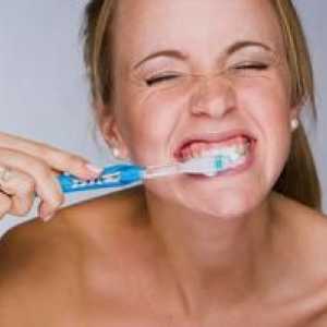 Cum să vă spălați dinții în mod corespunzător și adesea