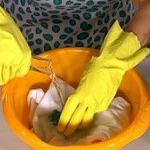 Cum se spală hainele din mucegai