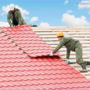 Cum să acoperiți acoperișul cu plăci metalice corect