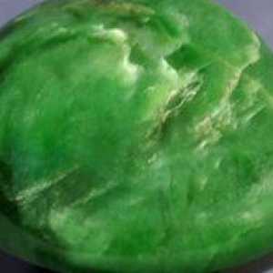 Stone jadeite: fotografii și proprietăți
