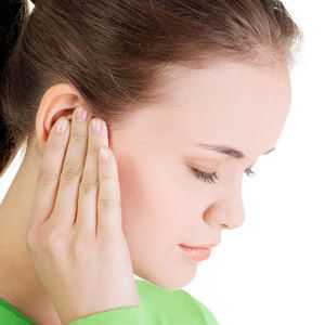 De ce osteochondroza regiunii cervicale produce zgomot în urechi?